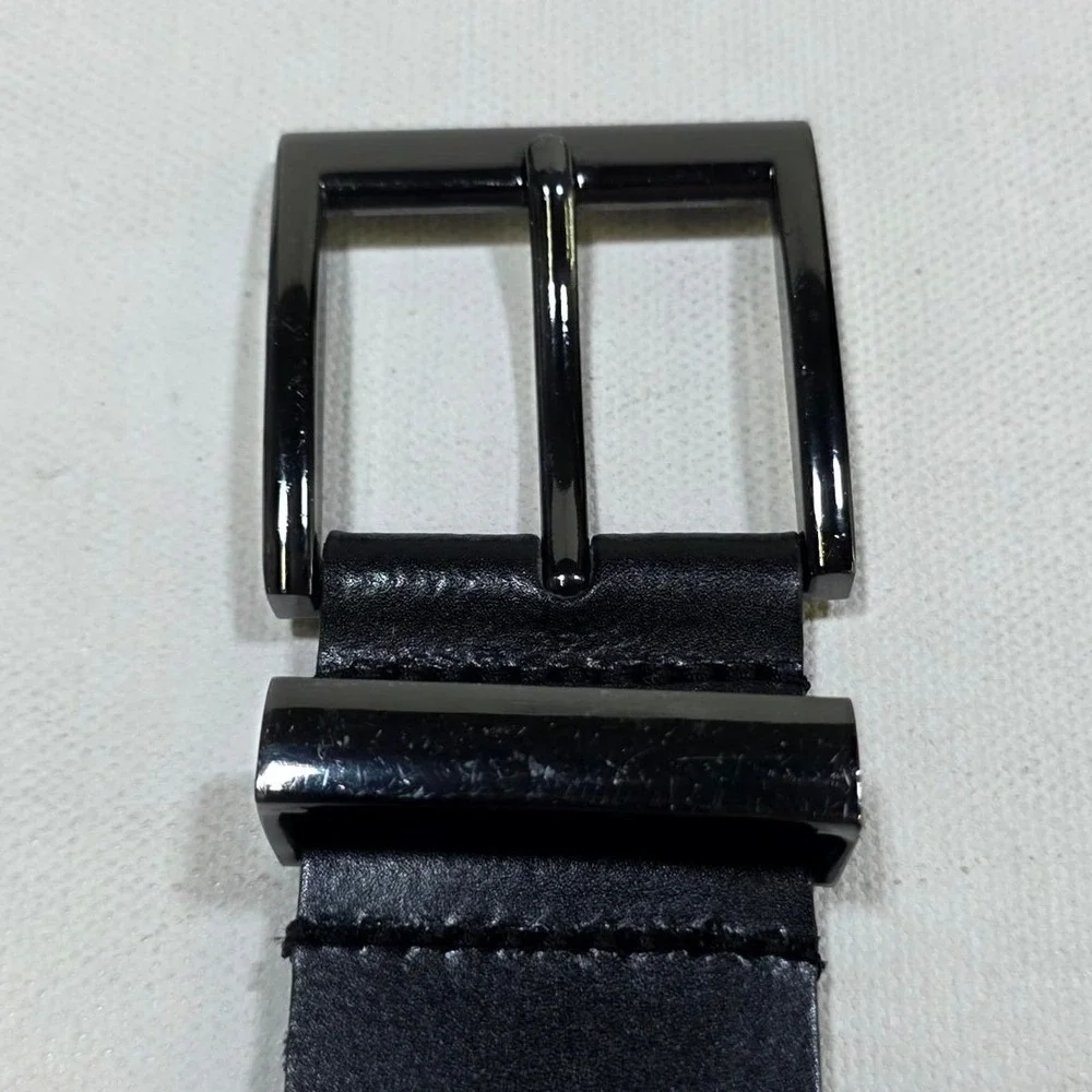 Hugo Boss Belt Mens 42 Black Leather Gunmetal Buckle Logo Tip Dress Luxury